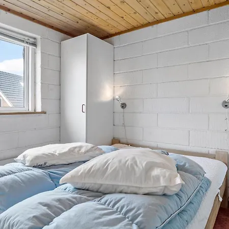 Σπίτι διακοπών 2 Bedroom Cozy In