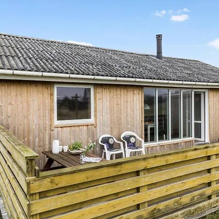 2 Bedroom Cozy In Σπίτι διακοπών *