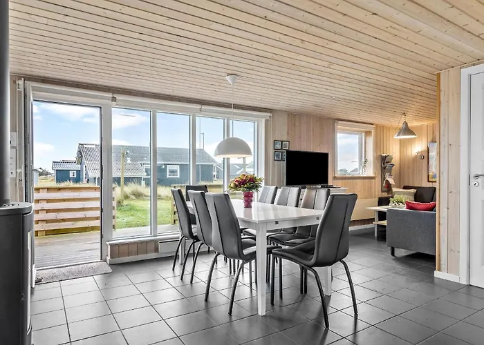 2 Bedroom Cozy In Ferienhaus