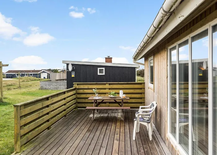 Σπίτι διακοπών 2 Bedroom Cozy In *