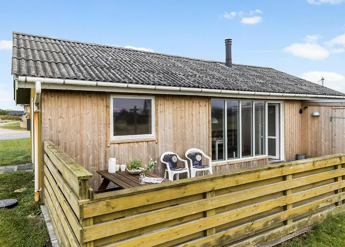 2 Bedroom Cozy In Ferienhaus *